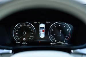 Volvo S60 T4 Momentum 2019 года  (JP)